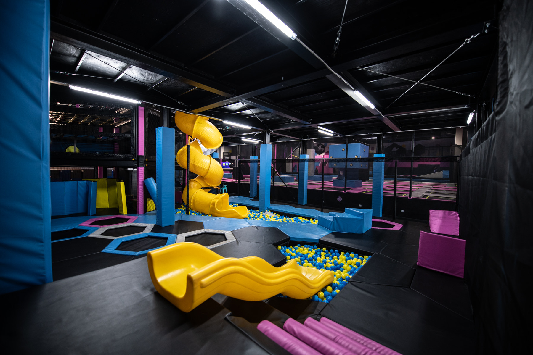 Kids Tower pour enfants au trampoline park Urban Jump Romainville près de Paris